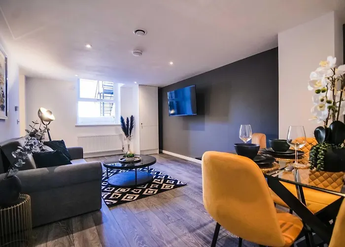 Apartment 1 - The Crescent York